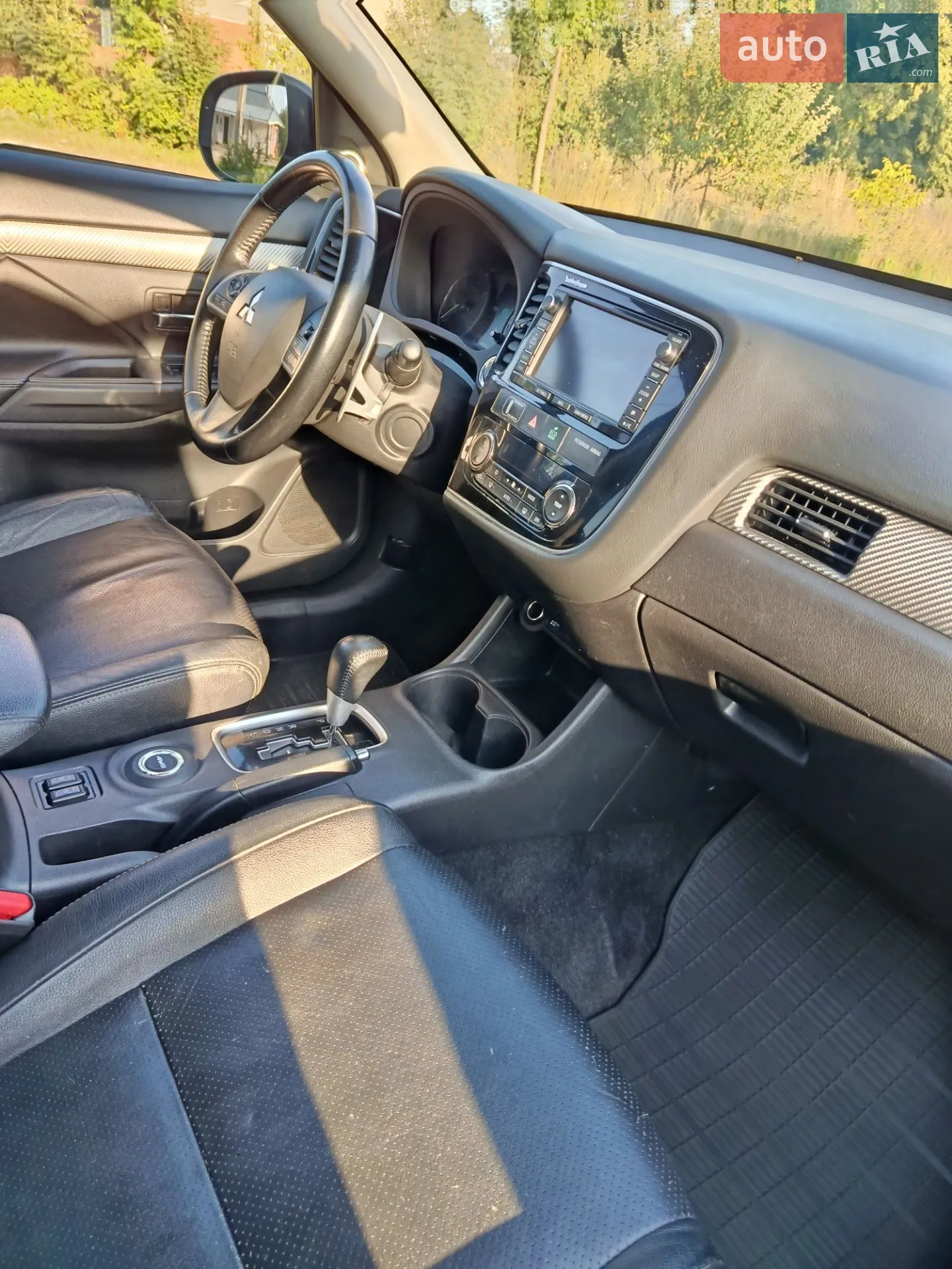 2014 Mitsubishi Outlander - мініатюра 9