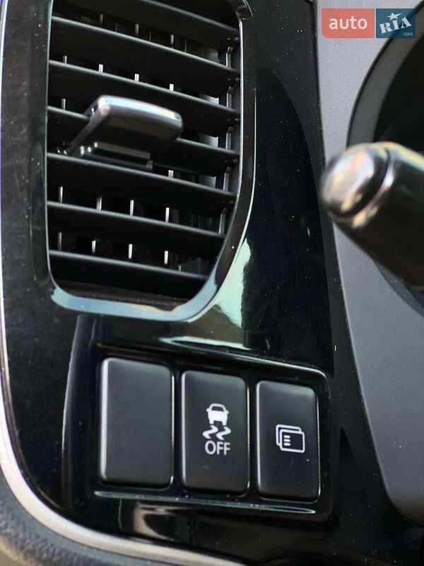 Внедорожник / Кроссовер Mitsubishi Outlander 2012 в Киеве