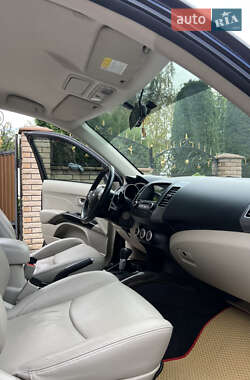 Позашляховик / Кросовер Mitsubishi Outlander 2007 в 