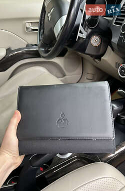 Позашляховик / Кросовер Mitsubishi Outlander 2007 в 
