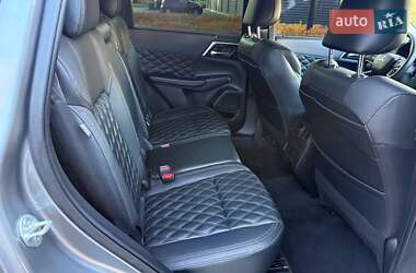 Внедорожник / Кроссовер Mitsubishi Outlander 2022 в 