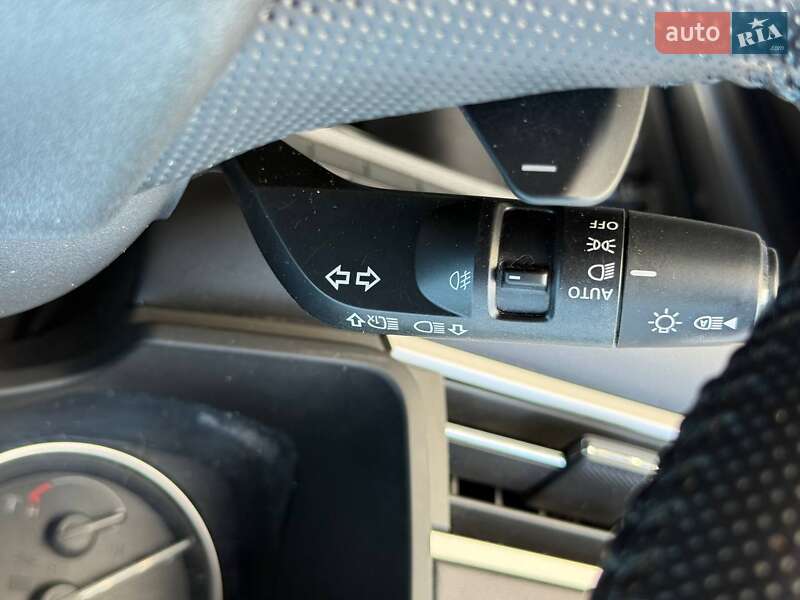 Внедорожник / Кроссовер Mitsubishi Outlander 2022 в Киеве