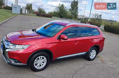 Mitsubishi Outlander 2018