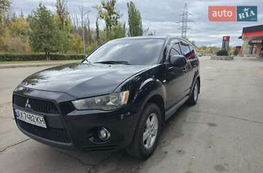 Mitsubishi Outlander 2010