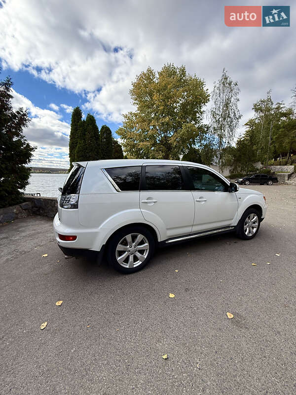 Позашляховик / Кросовер Mitsubishi Outlander 2011 в Кропивницькому