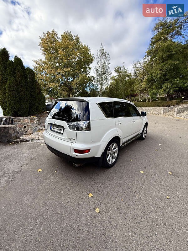 Позашляховик / Кросовер Mitsubishi Outlander 2011 в Кропивницькому
