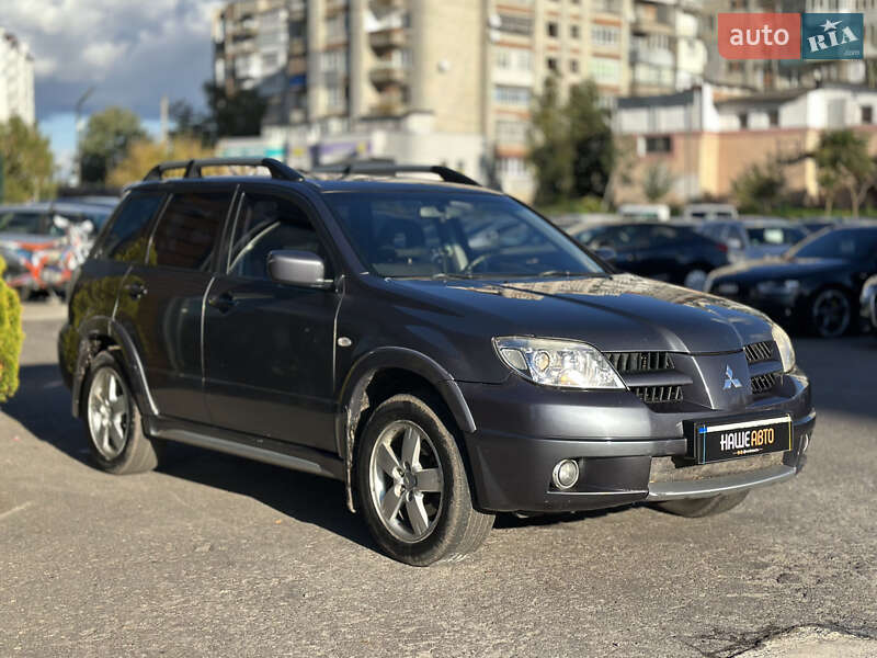 Внедорожник / Кроссовер Mitsubishi Outlander 2008 в Шептицькому