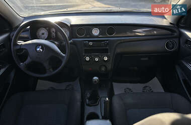 Внедорожник / Кроссовер Mitsubishi Outlander 2008 в 