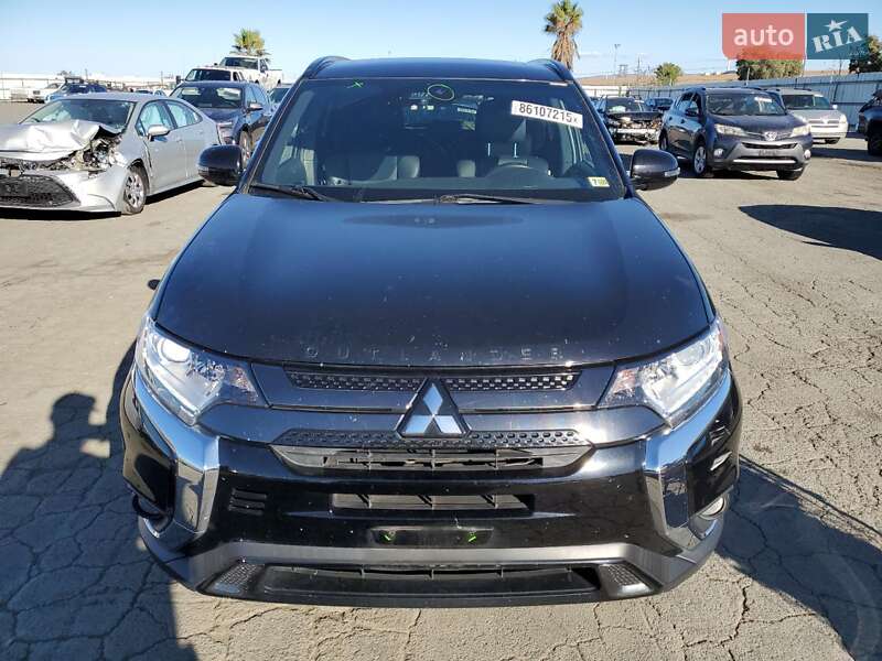 Внедорожник / Кроссовер Mitsubishi Outlander 2019 в Днепре