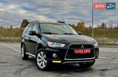 Mitsubishi Outlander 2012