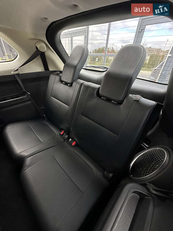 Внедорожник / Кроссовер Mitsubishi Outlander 2013 в Тернополе