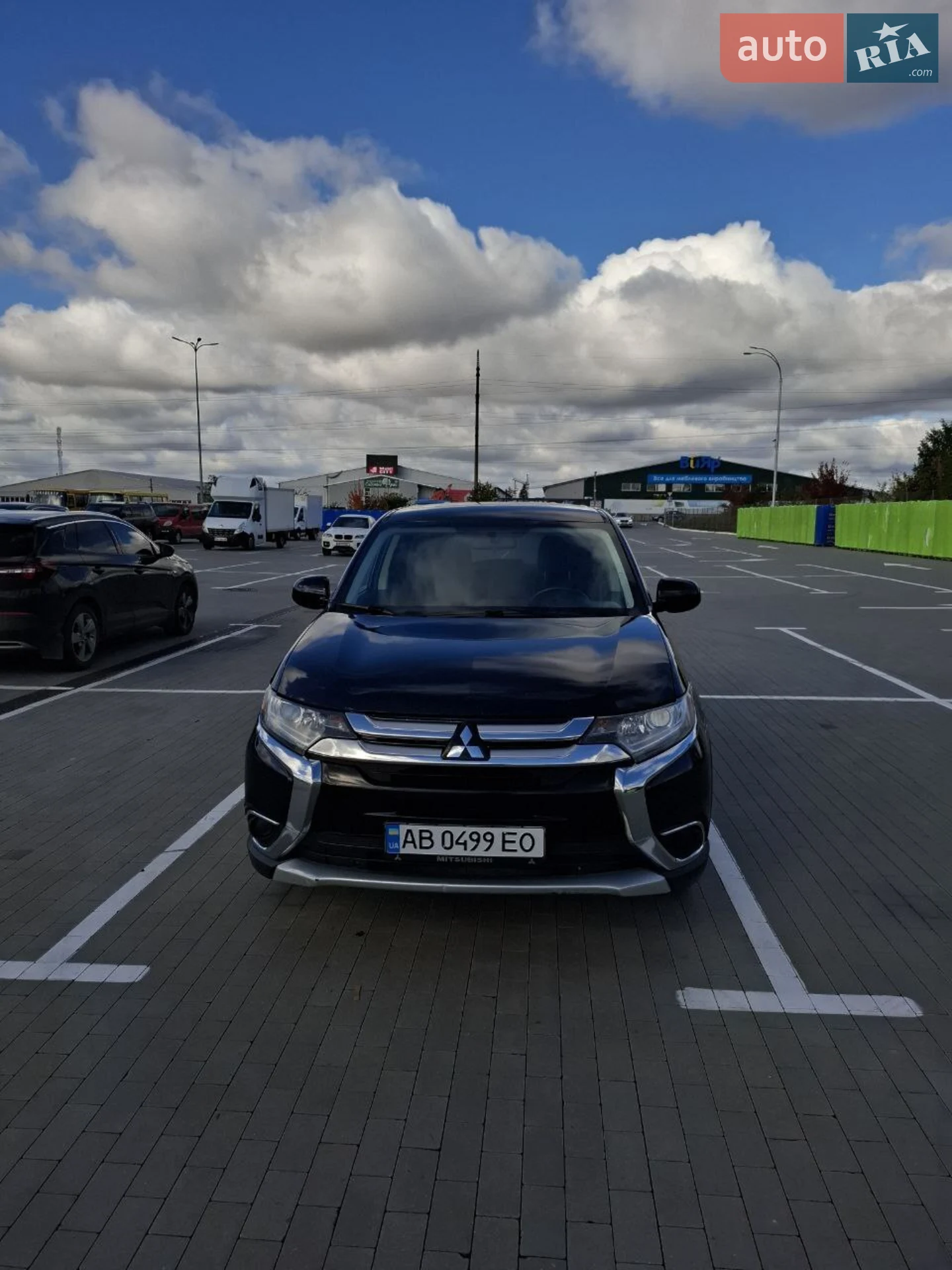 2016 Mitsubishi Outlander - мініатюра 2