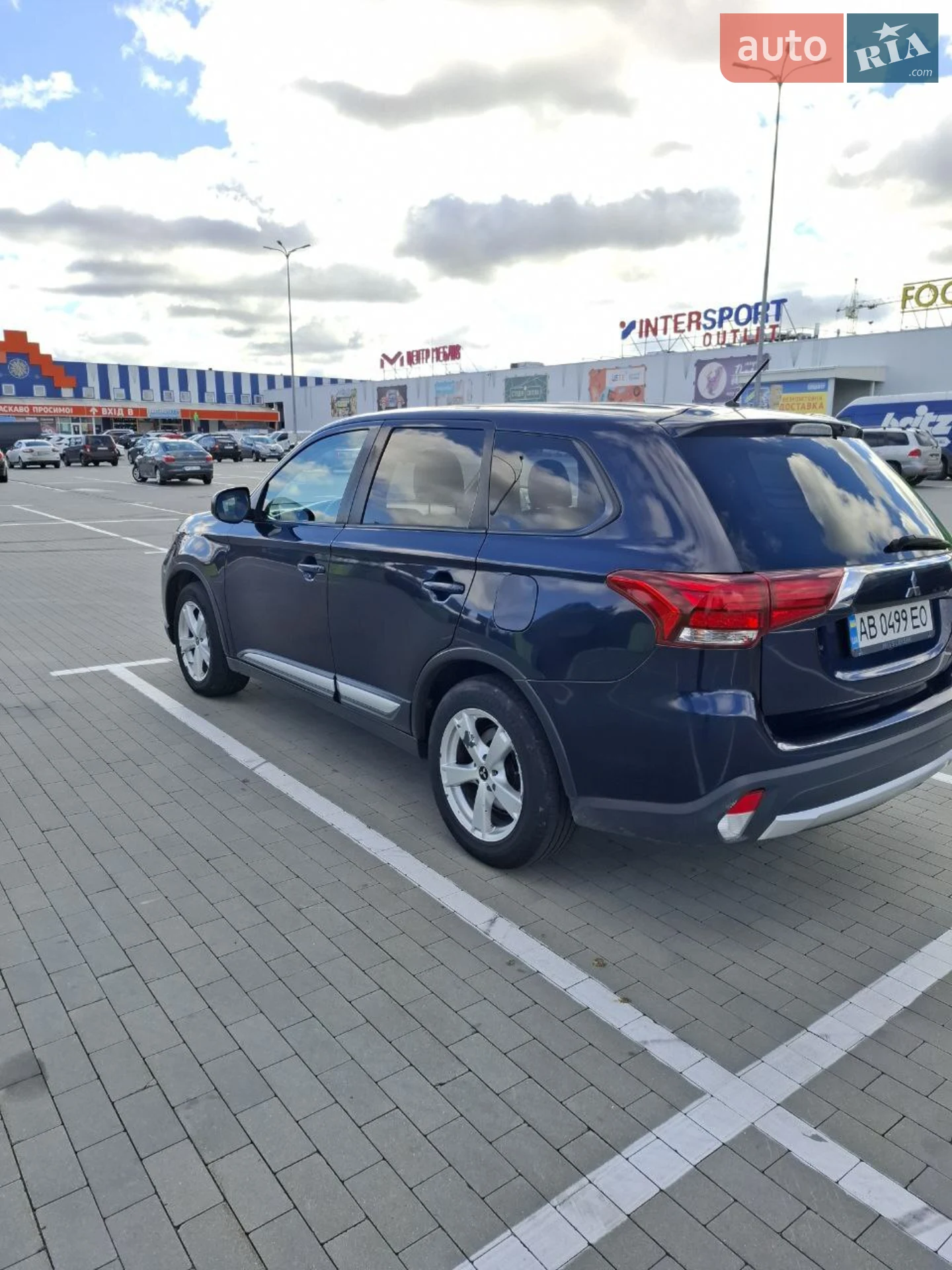 2016 Mitsubishi Outlander - мініатюра 5