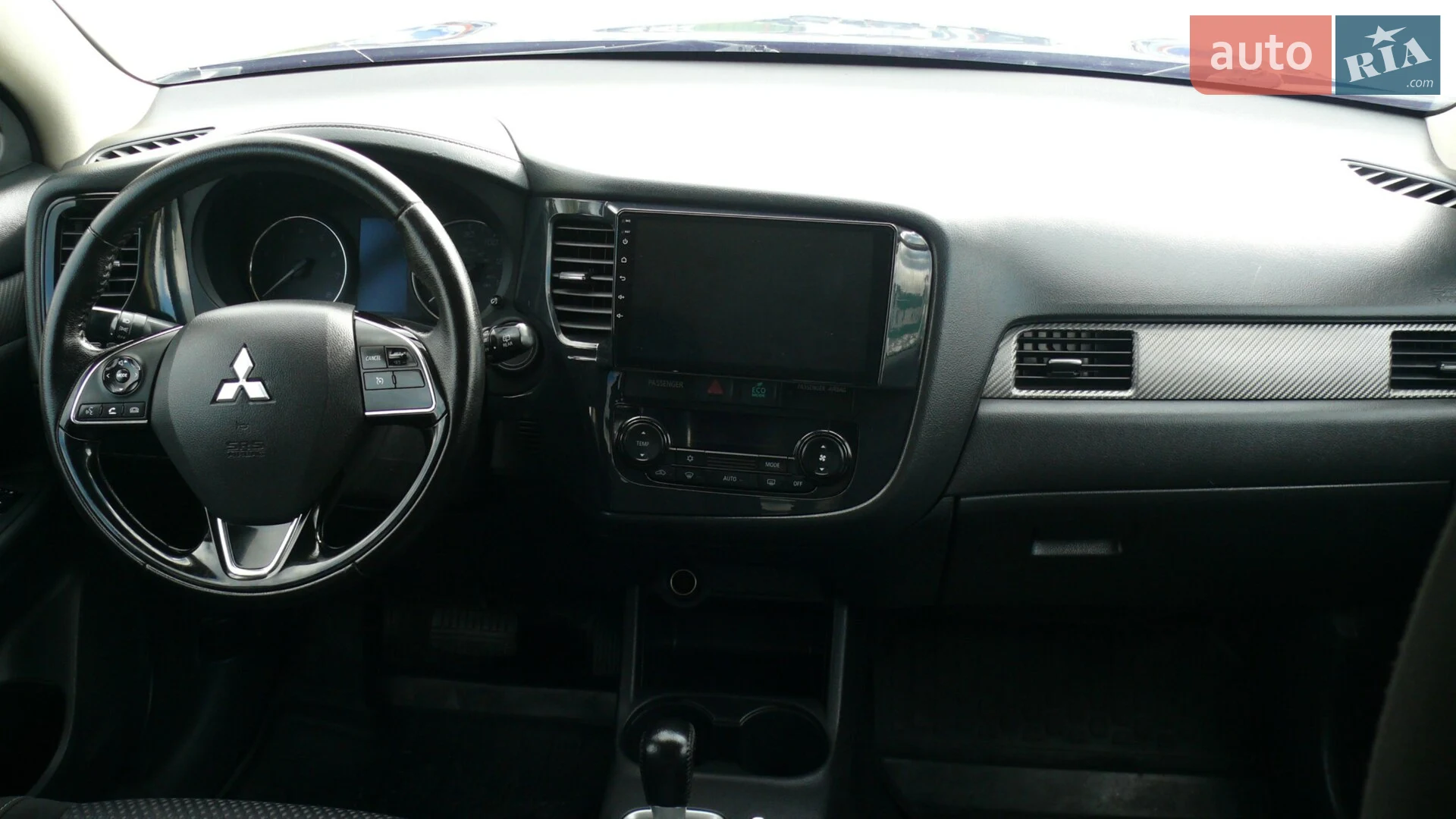 2016 Mitsubishi Outlander - мініатюра 14