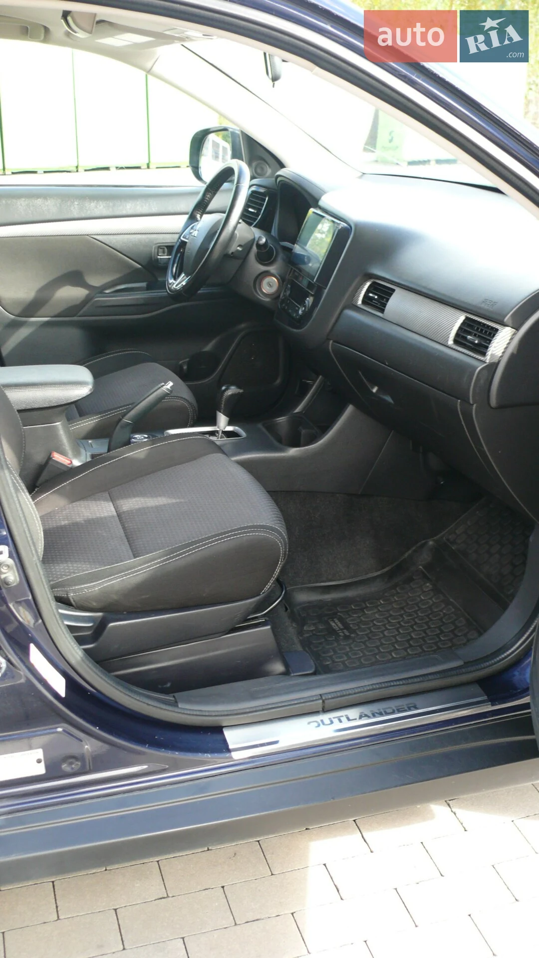 2016 Mitsubishi Outlander - мініатюра 21