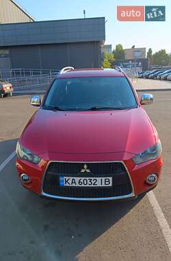 Mitsubishi Outlander 2010