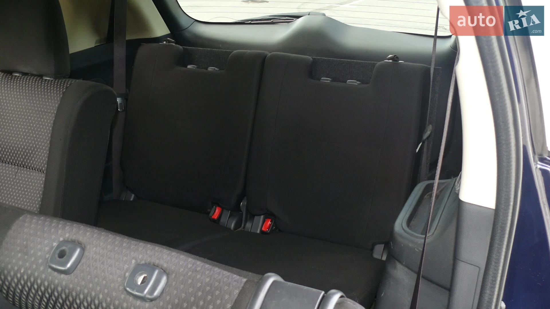 2016 Mitsubishi Outlander - мініатюра 29