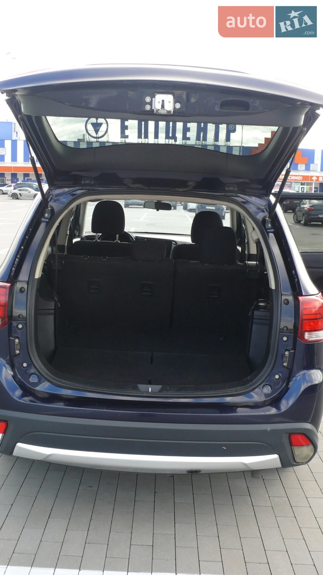 2016 Mitsubishi Outlander - мініатюра 31