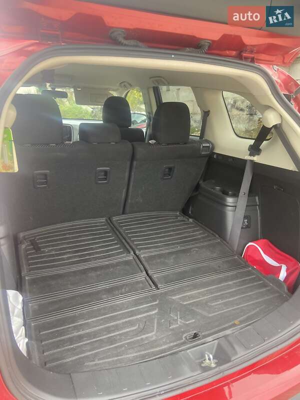 Позашляховик / Кросовер Mitsubishi Outlander 2017 в Гостомелі