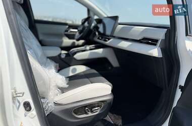 Внедорожник / Кроссовер Mitsubishi Outlander 2022 в 