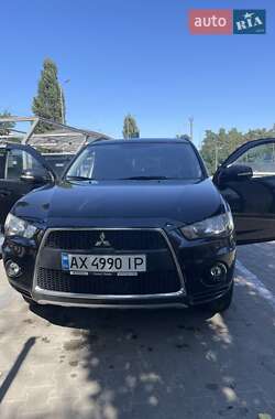 Mitsubishi Outlander 2011