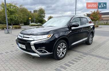 Mitsubishi Outlander 2016