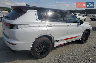 Внедорожник / Кроссовер Mitsubishi Outlander 2023 в 