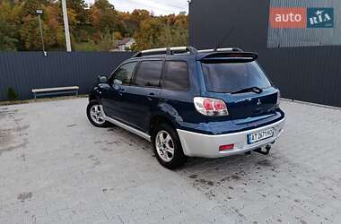 Внедорожник / Кроссовер Mitsubishi Outlander 2004 в 