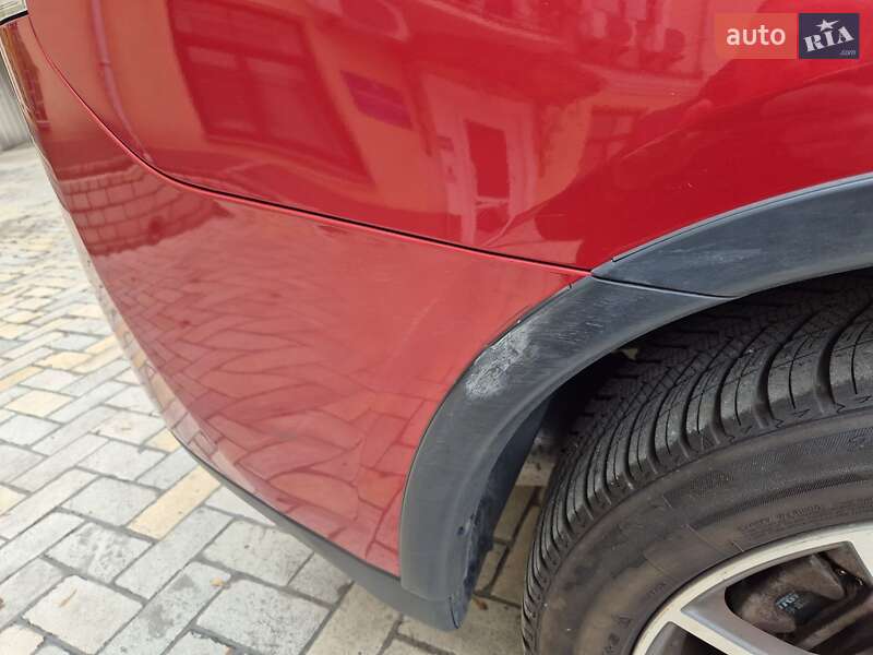 Внедорожник / Кроссовер Mitsubishi Outlander 2014 в Киеве