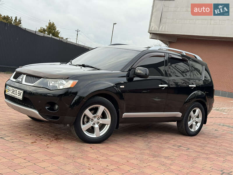 Внедорожник / Кроссовер Mitsubishi Outlander 2008 в Одессе
