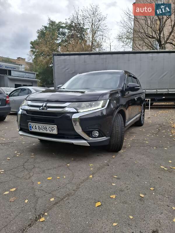 Mitsubishi Outlander 2018