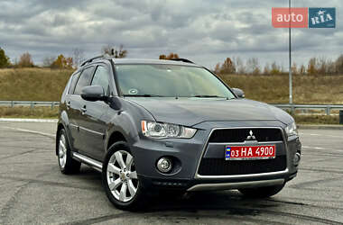 Mitsubishi Outlander 2012