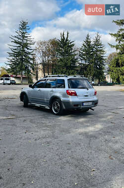 Внедорожник / Кроссовер Mitsubishi Outlander 2005 в  фото 5 Внедорожник / Кроссовер Mitsubishi Outlander 2005 в