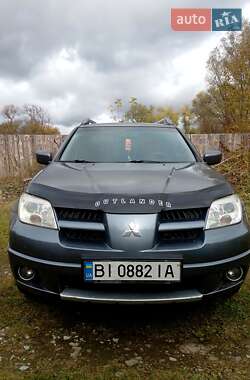 Внедорожник / Кроссовер Mitsubishi Outlander 2007 в Шостке