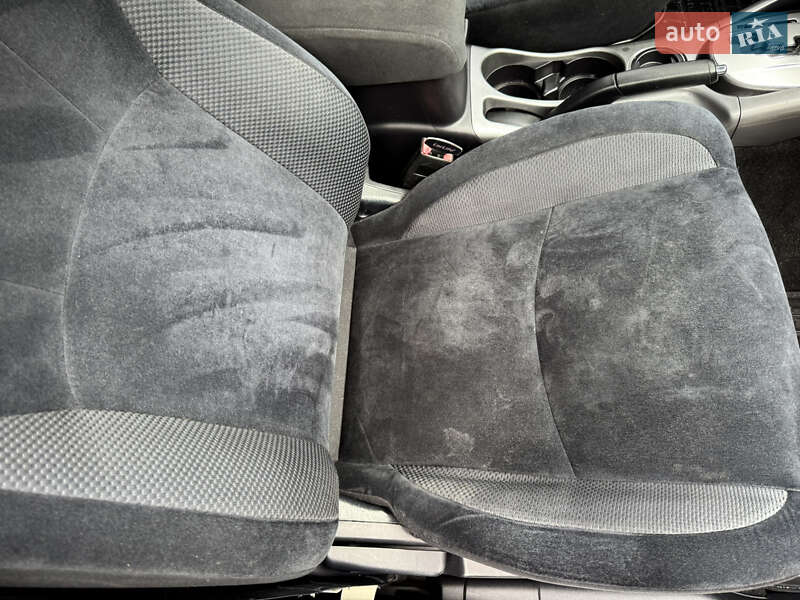 Позашляховик / Кросовер Mitsubishi Outlander 2010 в Запоріжжі