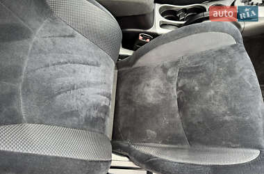 Внедорожник / Кроссовер Mitsubishi Outlander 2010 в 
