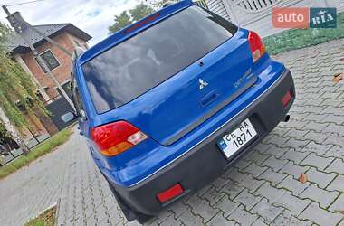 Внедорожник / Кроссовер Mitsubishi Outlander 2003 в 