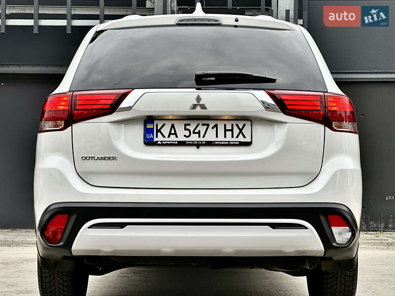 Позашляховик / Кросовер Mitsubishi Outlander 2021 в Києві фото 19 Позашляховик / Кросовер Mitsubishi Outlander 2021 в Києві