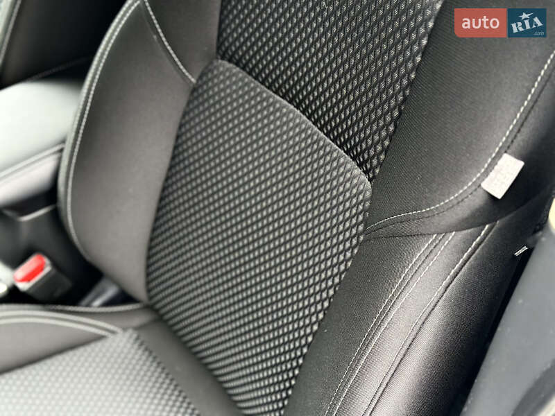 Позашляховик / Кросовер Mitsubishi Outlander 2021 в Києві фото 30 Позашляховик / Кросовер Mitsubishi Outlander 2021 в Києві
