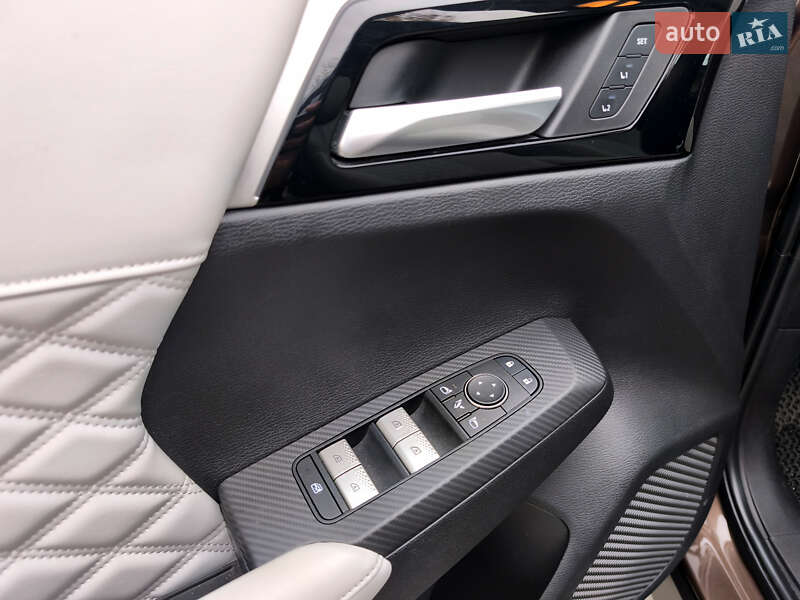 Внедорожник / Кроссовер Mitsubishi Outlander 2022 в Ивано-Франковске