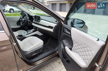 Внедорожник / Кроссовер Mitsubishi Outlander 2022 в 