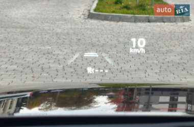 Внедорожник / Кроссовер Mitsubishi Outlander 2022 в 