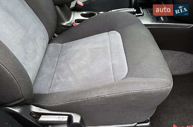 Позашляховик / Кросовер Mitsubishi Outlander 2008 в 