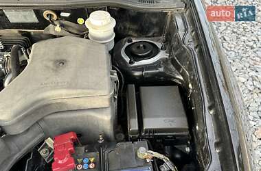 Позашляховик / Кросовер Mitsubishi Outlander 2008 в 