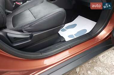 Позашляховик / Кросовер Mitsubishi Outlander 2013 в  фото 28 Позашляховик / Кросовер Mitsubishi Outlander 2013 в