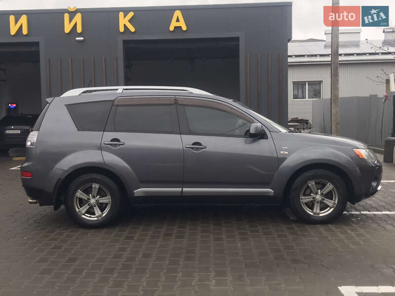 Внедорожник / Кроссовер Mitsubishi Outlander 2007 в Виннице фото 4 Внедорожник / Кроссовер Mitsubishi Outlander 2007 в Виннице