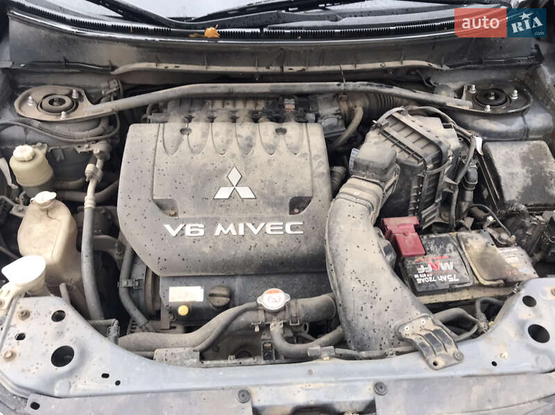 Внедорожник / Кроссовер Mitsubishi Outlander 2007 в Виннице фото 17 Внедорожник / Кроссовер Mitsubishi Outlander 2007 в Виннице