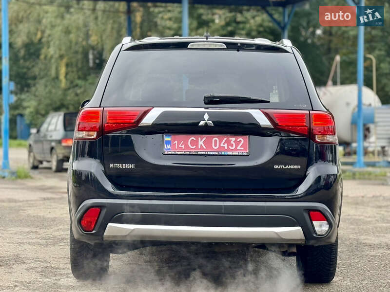 Внедорожник / Кроссовер Mitsubishi Outlander 2016 в Калуше фото 21 Внедорожник / Кроссовер Mitsubishi Outlander 2016 в Калуше