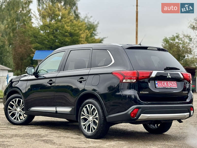 Внедорожник / Кроссовер Mitsubishi Outlander 2016 в Калуше фото 24 Внедорожник / Кроссовер Mitsubishi Outlander 2016 в Калуше