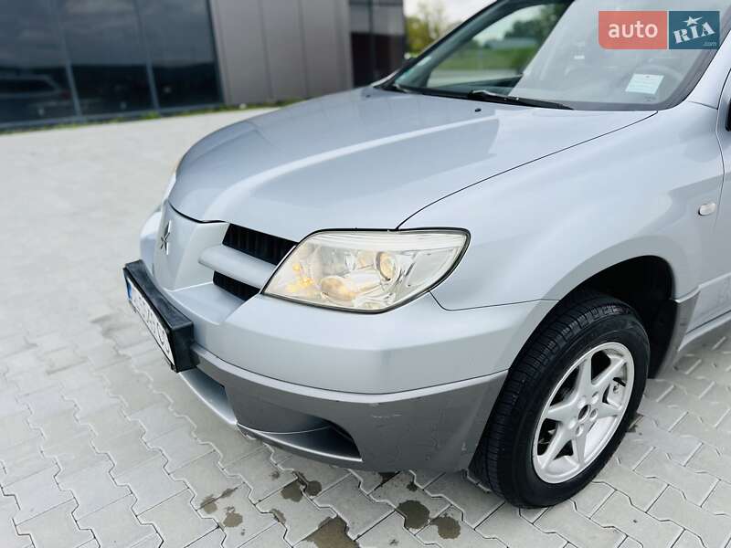 Позашляховик / Кросовер Mitsubishi Outlander 2006 в Чернівцях фото 22 Позашляховик / Кросовер Mitsubishi Outlander 2006 в Чернівцях